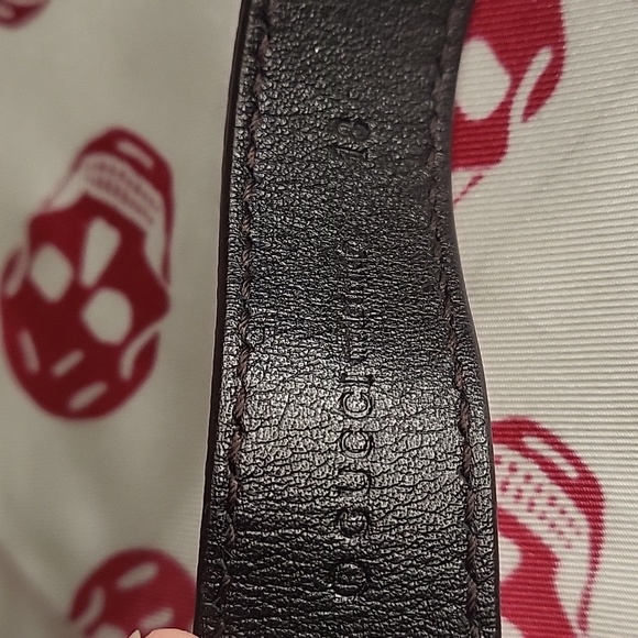 Gucci Leather Bracelet with Gucci pouch and box - Picture 6 of 16